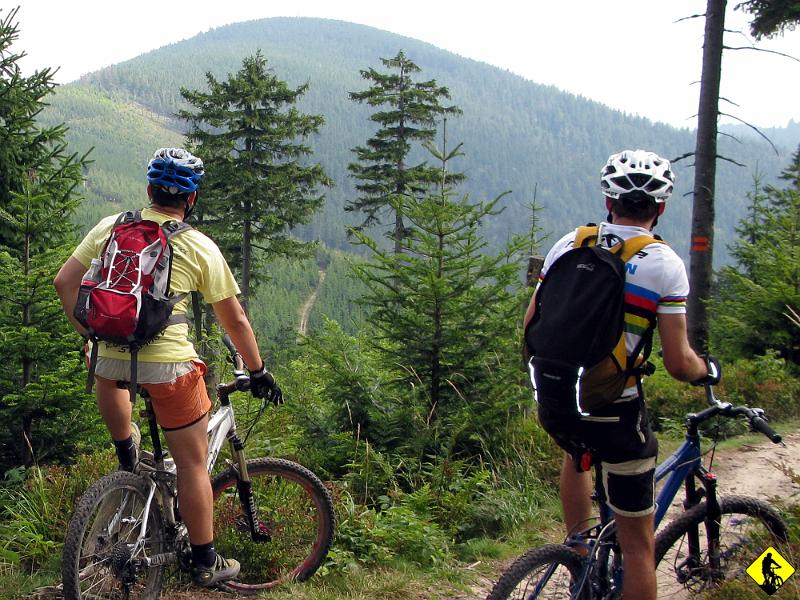 foto 073.jpg - Szczyt Radziejowej omijamy, bo pogoda nie pozwoliłaby na podziwianie widoków z wieży.